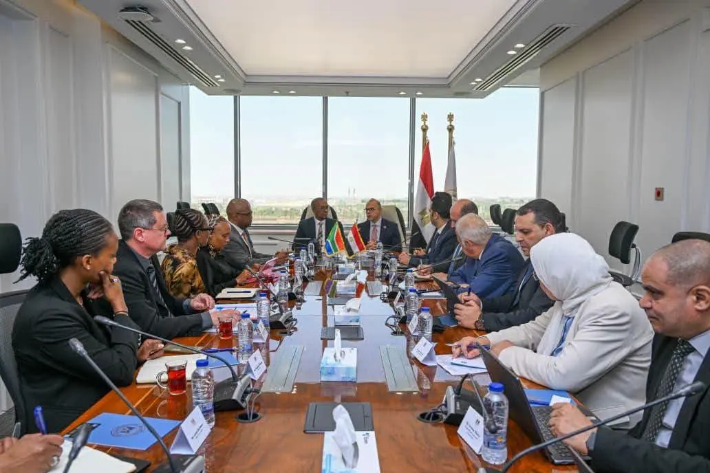 مباحثات موسعة لتعزيز الاستثمار والتكامل الصناعي بين مصر وجنوب أفريقيا