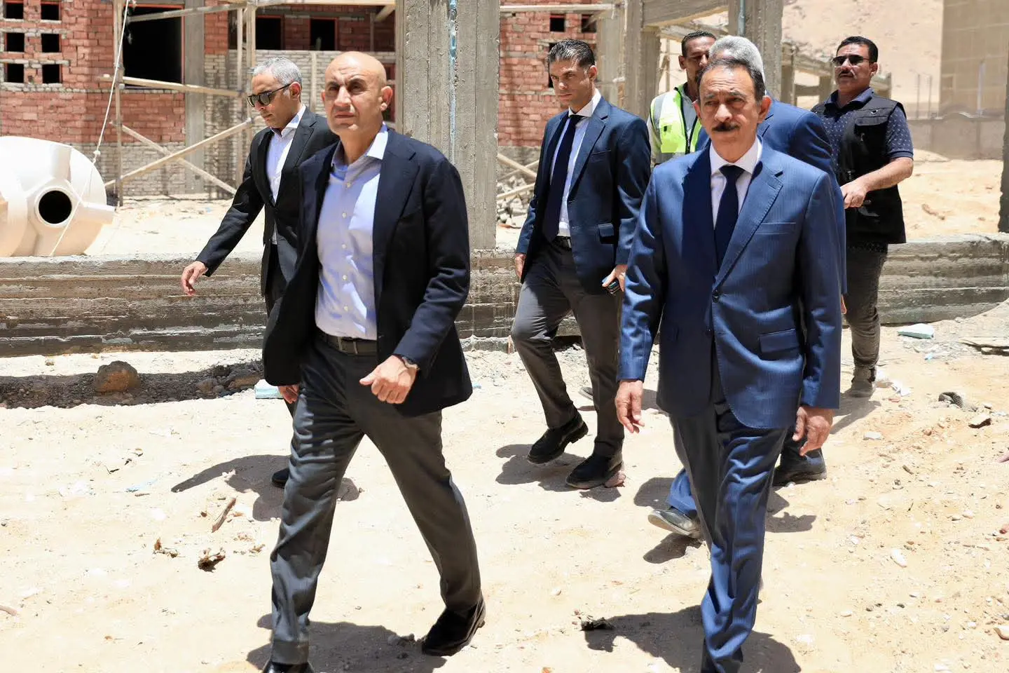 وزير التعليم ومحافظ سوهاج يتفقدان مشروعات تعليمية جديدة بالمحافظة