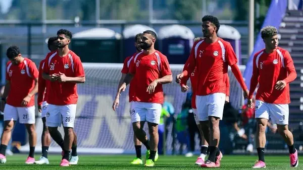 طريقة فك تشفير القناة الأولى الجزائرية الناقلة لمباراة مصر وبلجيكا، يلتقي مساء اليوم الإثنين، المنتخب الوطني المصري بقيادة مديره الفني حسام حسن، نظيره الفراعنة في مواجهة حاسمة أمام منتخب بلجيكا