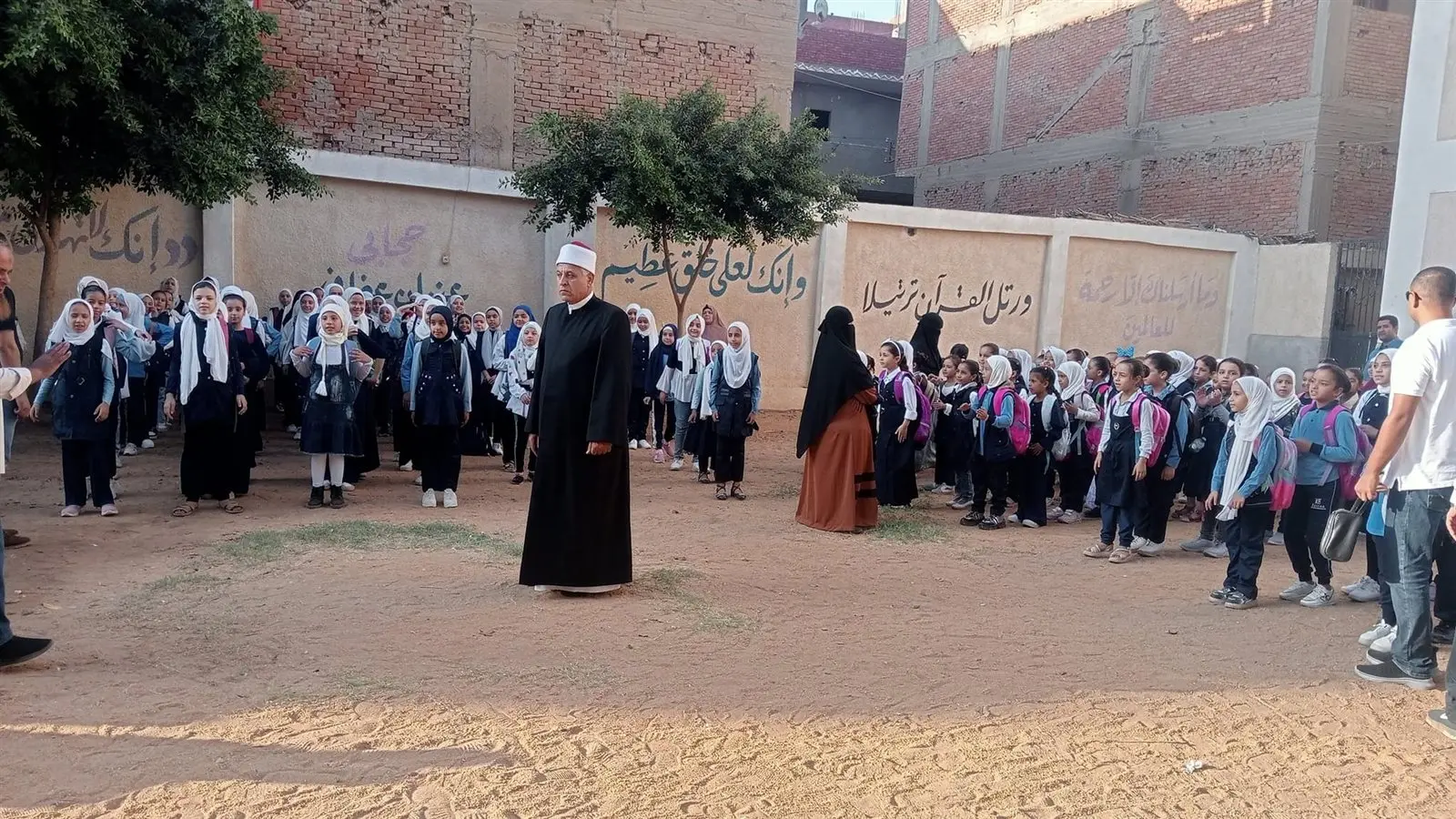 أتاح قطاع المعاهد الأزهرية، رابط نتيجة الشهادة الإعدادية الأزهرية للعام الدراسي الحالي عبر الإنترنت، وذلك بعد أن اعتمدت مشيخة الأزهر الشريف الكشوف النهائية لدرجات الطلاب في كافة المحافظات.