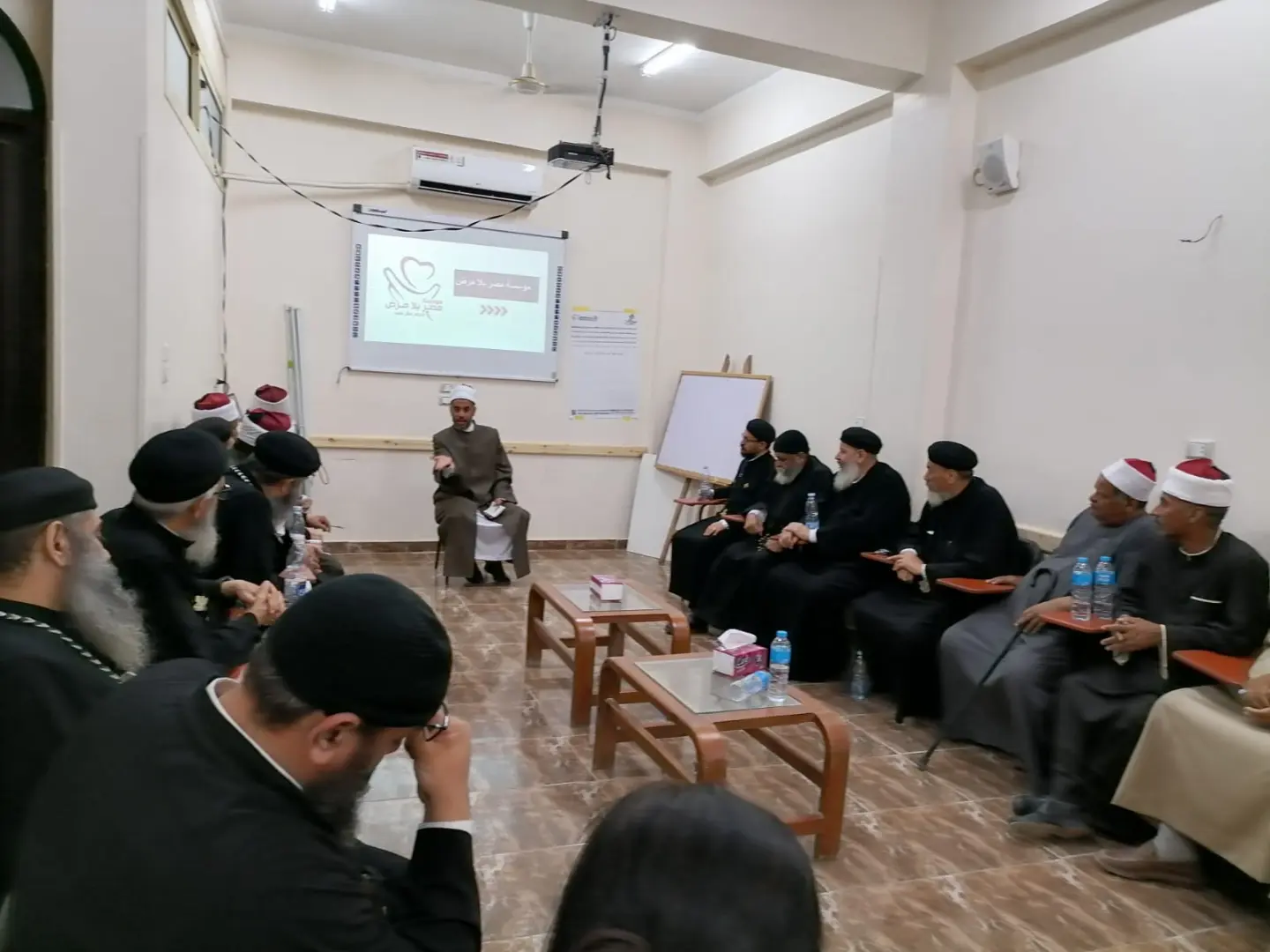 القيادات الدينية في قنا تتوحد ضد ختان الإناث ضمن «خيوط التغيير»
