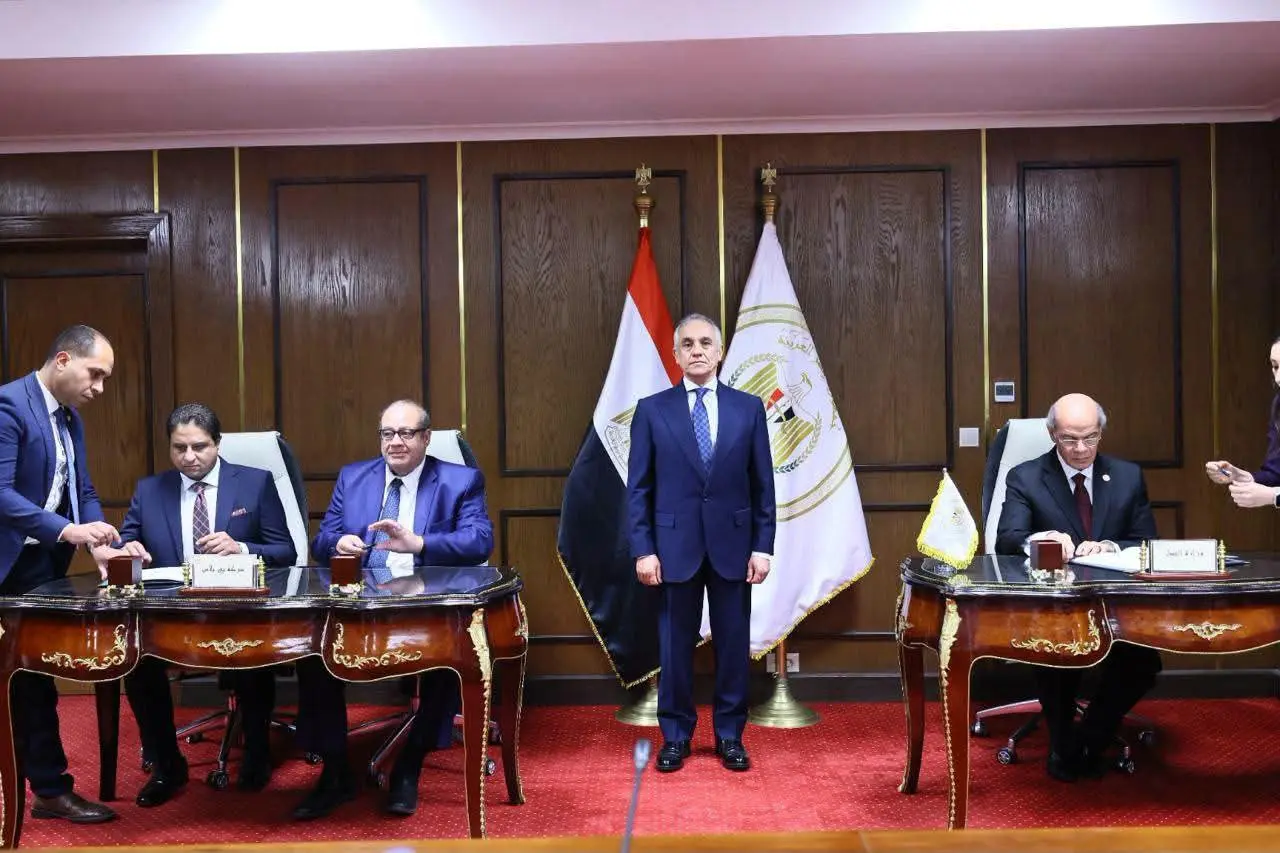 وزارة العدل توقع 3 بروتوكولات للتوسع في التحصيل الإلكتروني وإتاحة مليون منفذ سداد