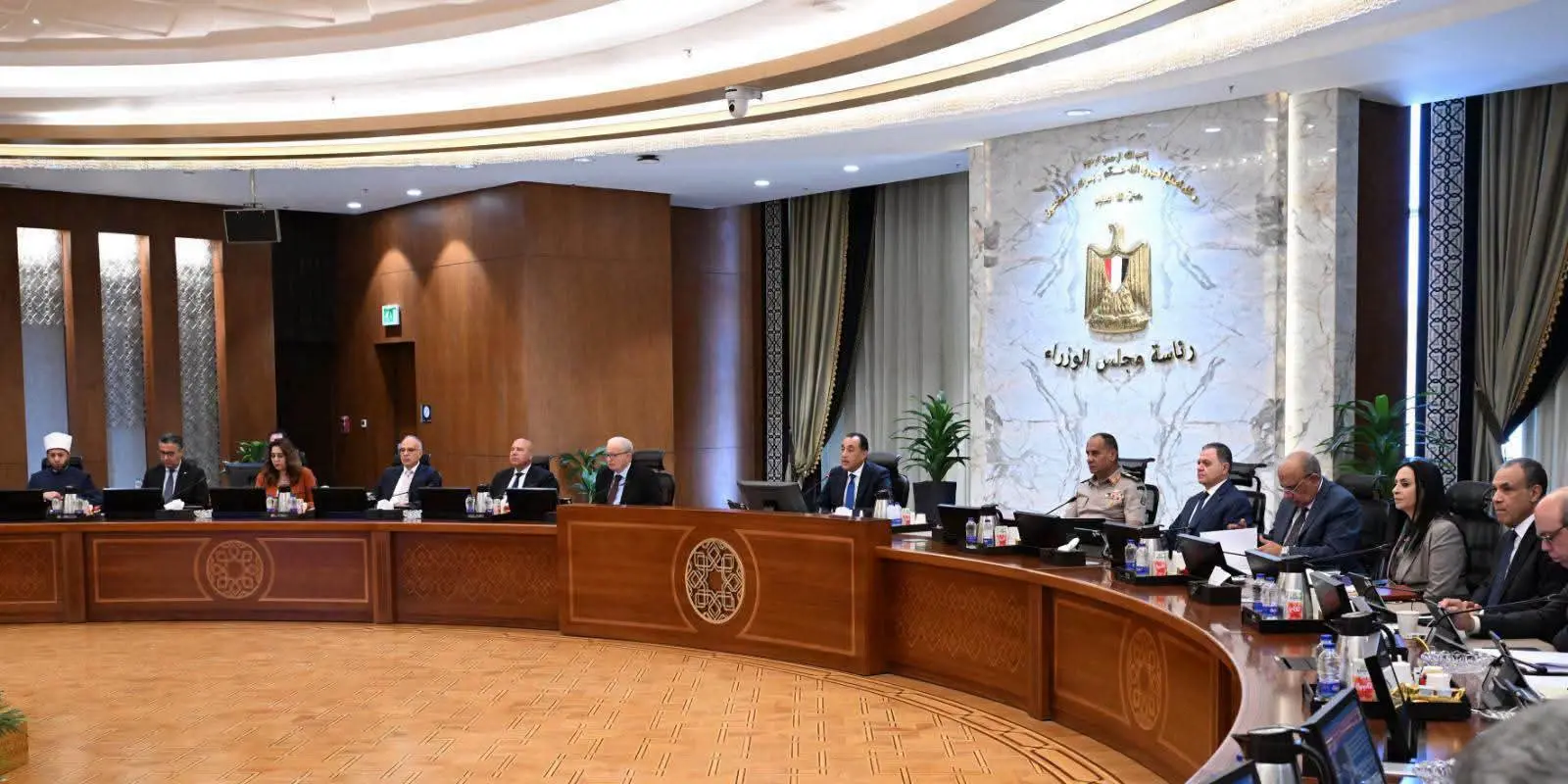 أبرزها استمرار العمل عن بُعد.. 9 قرارات جديدة لمجلس الوزراء في اجتماعه اليوم