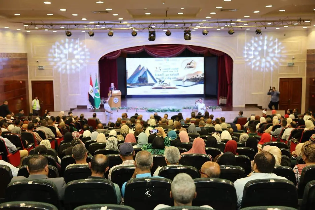 وزيرة الثقافة ومحافظ المنيا يفتتحان الملتقى الإقليمي الـ23 لأدباء وسط الصعيد