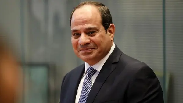 السيسي: مصر تستضيف أكثر من 10 ملايين و500 ألف أجنبي ومهاجر ولاجئ من جنسيات مختلفة
