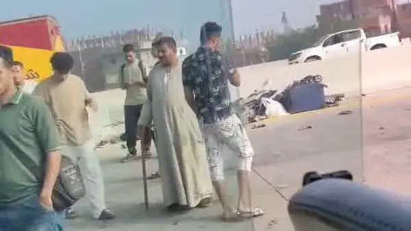 كانوا راجعين من المصيف.. إصابة 19 شخصاً بينهم أطفال في حادث تصادم مروع على الطريق الإقليمي بالمنوفية - 1000711228
