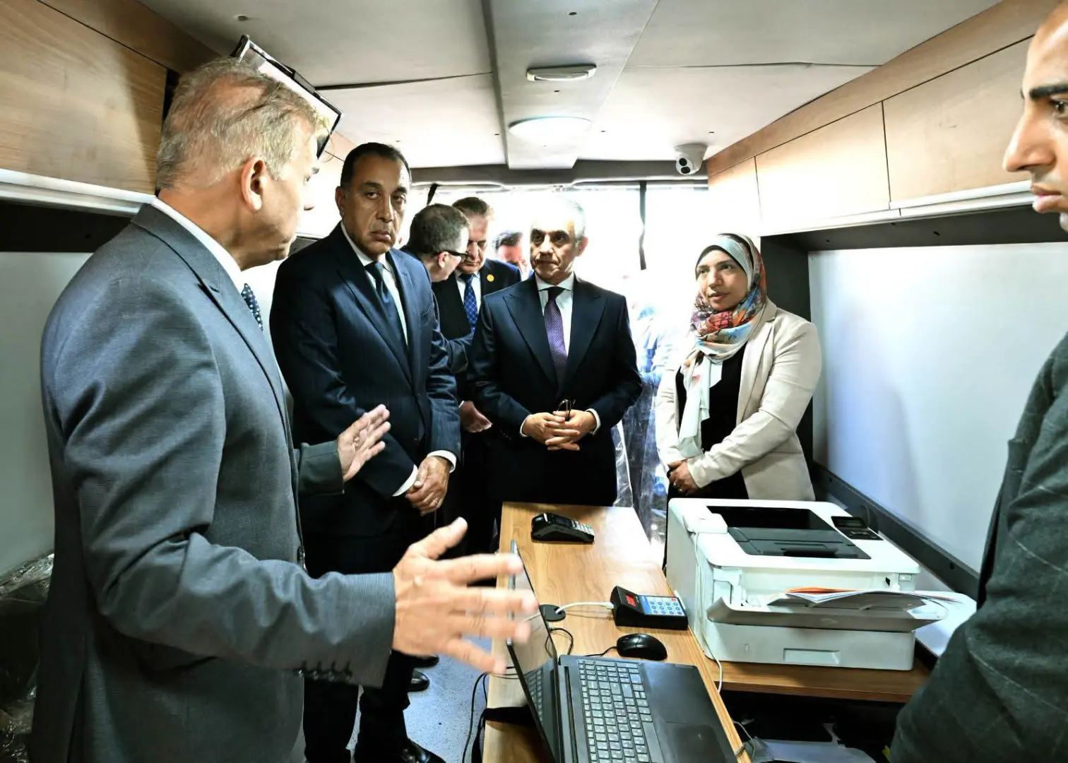 خدمات الشهر العقاري والتوثيق