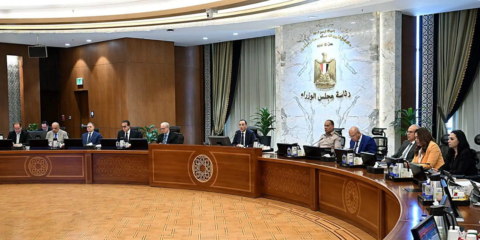 وزير الكهرباء: تحويل أكثر من 1.1 مليون عداد كودي إلى عدادات قانونية