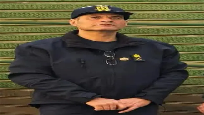 وجاء التكريم الرئاسي ليعكس حجم التضحية التي قدمها البطل الراحل، مما أثار فضول الرأي العام لمعرفة من هو اللواء محمد الشربيني، مدير الإدارة العامة للحماية المدنية بالقاهرة، الذي ضرب أروع الأمثلة في الفداء والتضحية حتى اللحظات الأخيرة من حياته.