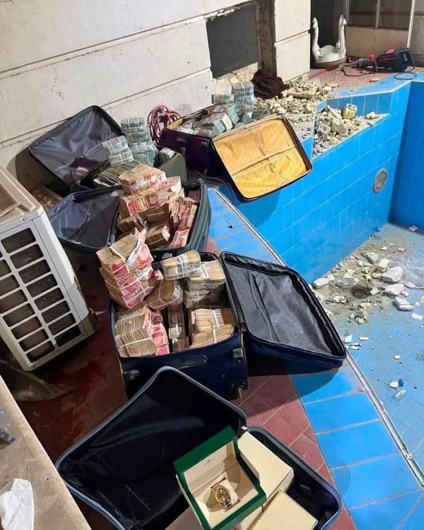 وتصدرت الواجهة حكاية مغارة علي بابا داخل منزل النائبة هند العباسي، وهو الوصف الذي أطلقته التقارير الصحفية والإعلامية على حجم المضبوطات الفلكية التي عُثر عليها خلف الجدران، مما أثار صدمة عارمة في الشارع العراقي.