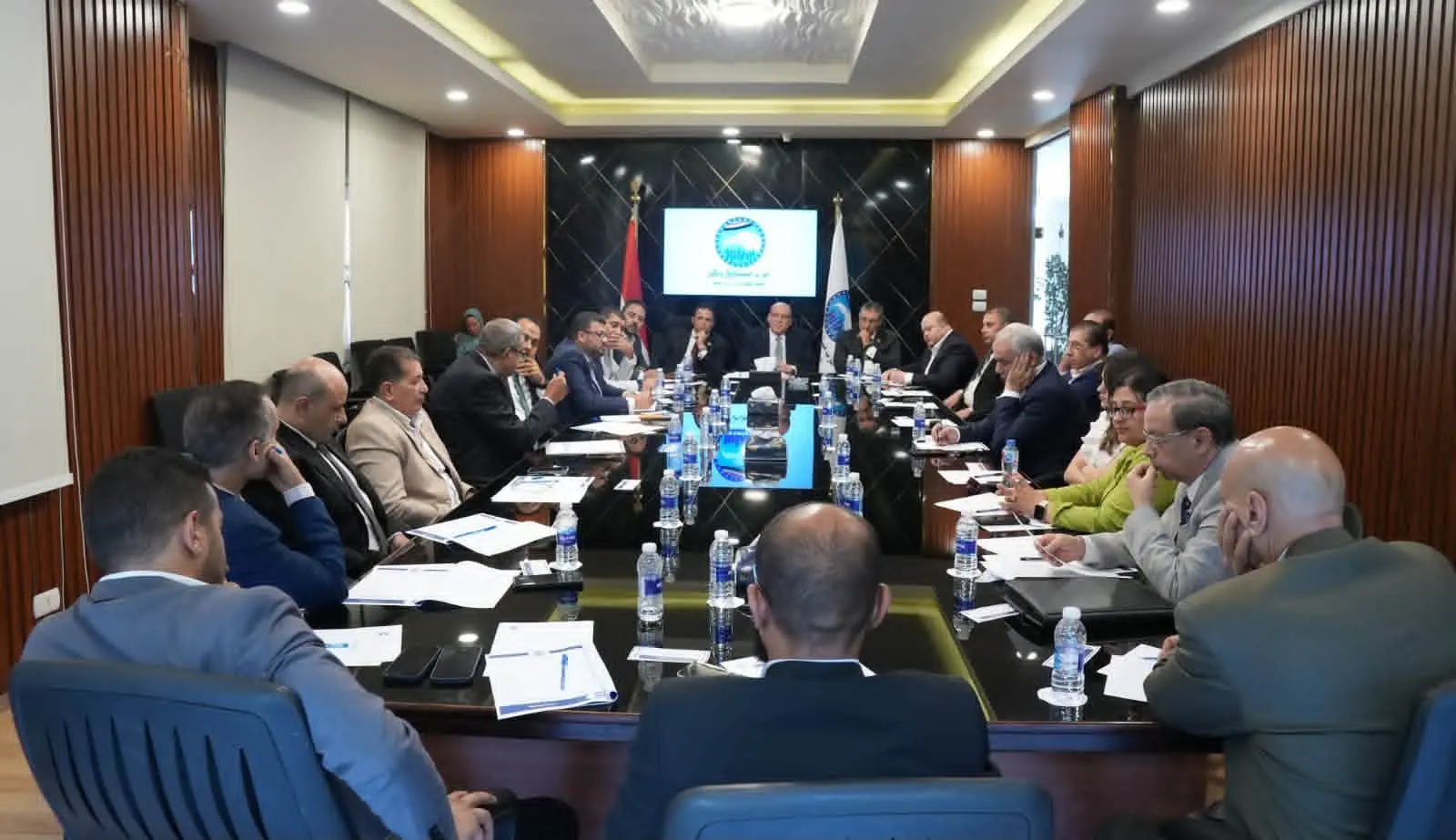 «شئون البيئة» بـ«مستقبل وطن» تبحث نشر الوعي البيئي وتعزيز العمل الميداني - 1000714591 1