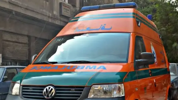 شهدت لجنة مدرسة "ناصر الإعدادية بنين" بمركز إسنا، جنوب محافظة الأقصر، حالة من القلق المؤقت اليوم، إثر تعرض طالبة بالثانوية العامة لوعكة صحية مفاجئة وحالة إغماء أثناء أداء امتحان مادة الكيمياء.