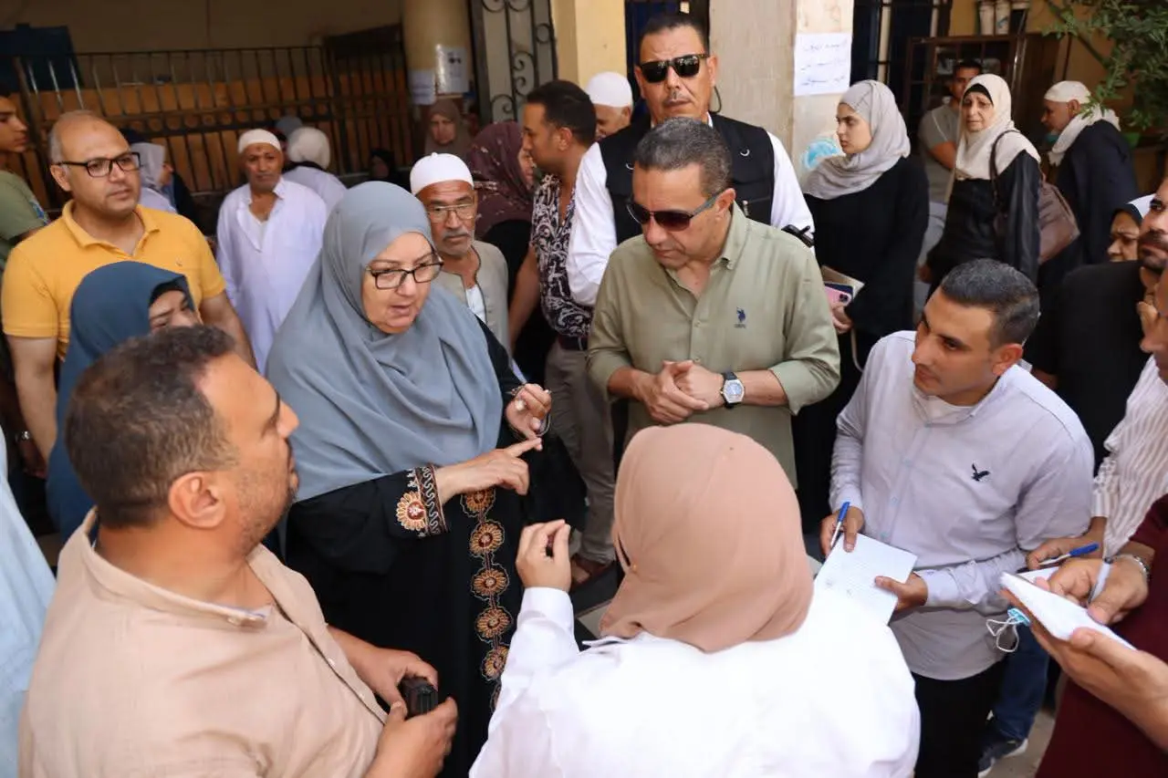 محافظ المنوفية يحيل 15 من العاملين بمستشفى تلا العام للتحقيق