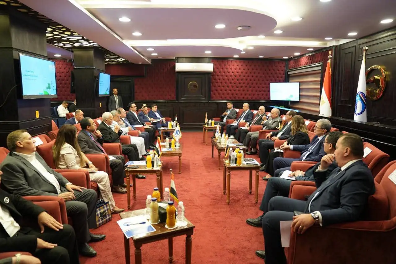 خلال لقاء بـ«مستقبل وطن».. وزير الكهرباء يزف بشرى لمستخدمي العدادات الكودية