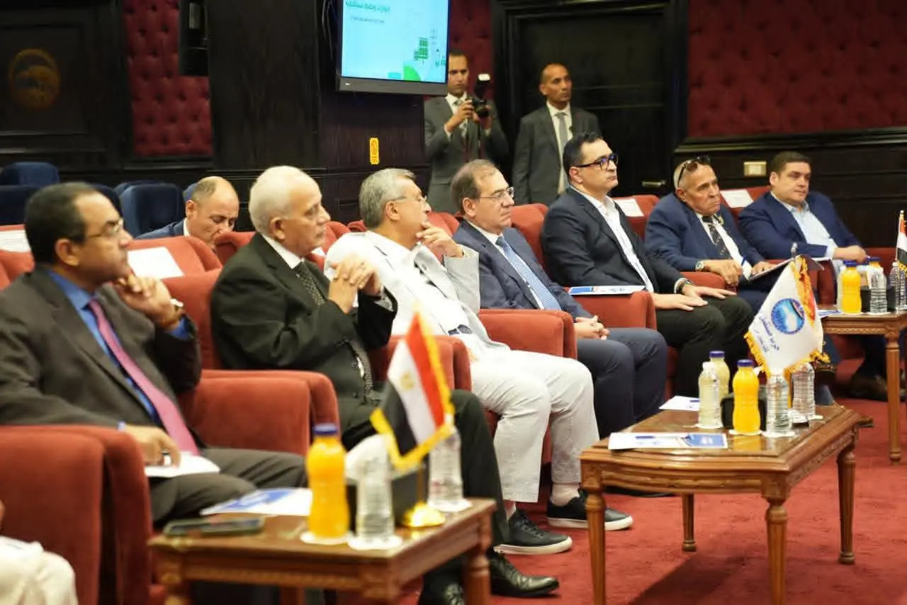 خلال لقاء بـ«مستقبل وطن».. وزير الكهرباء يزف بشرى لمستخدمي العدادات الكودية