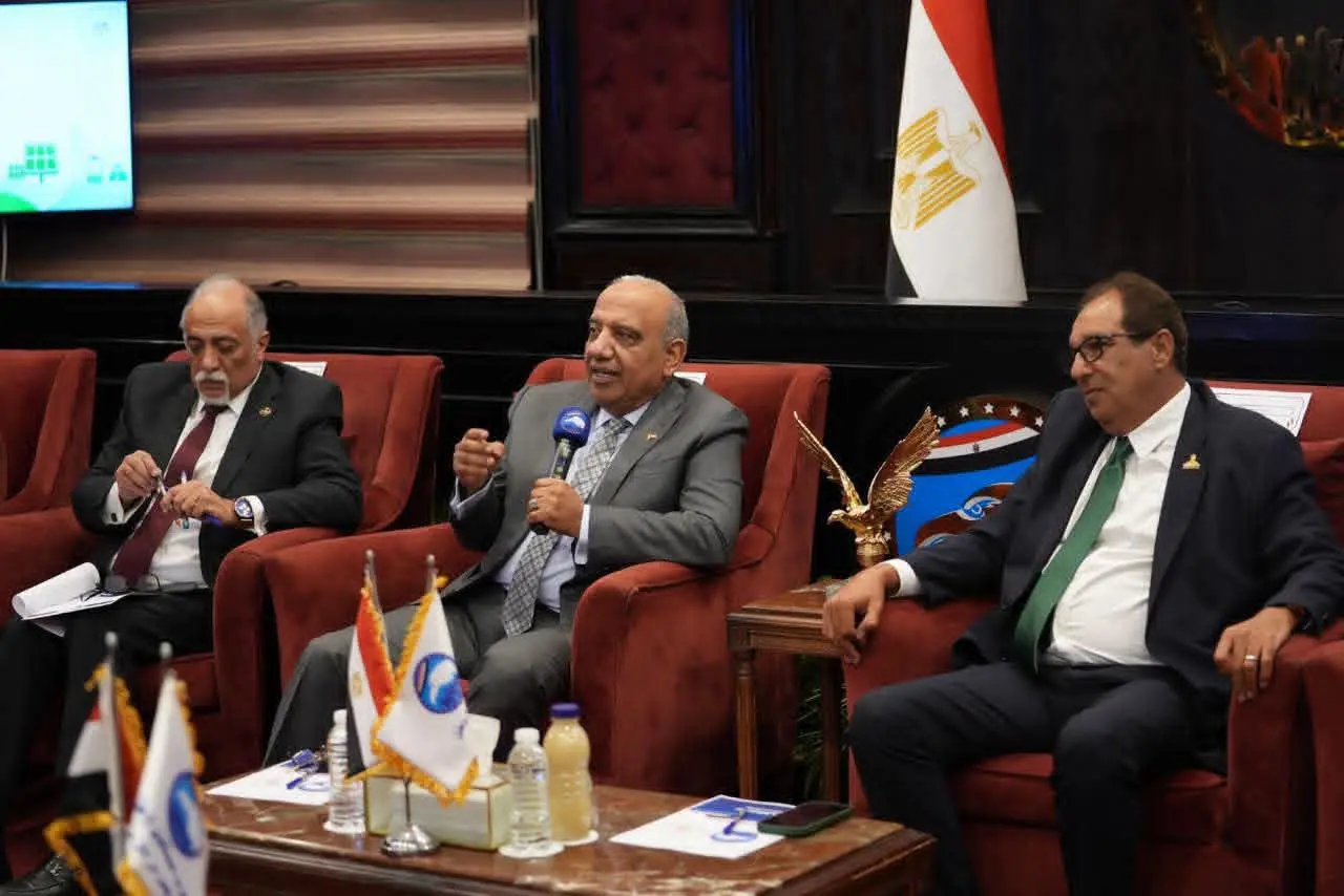 خلال لقاء بـ«مستقبل وطن».. وزير الكهرباء يزف بشرى لمستخدمي العدادات الكودية