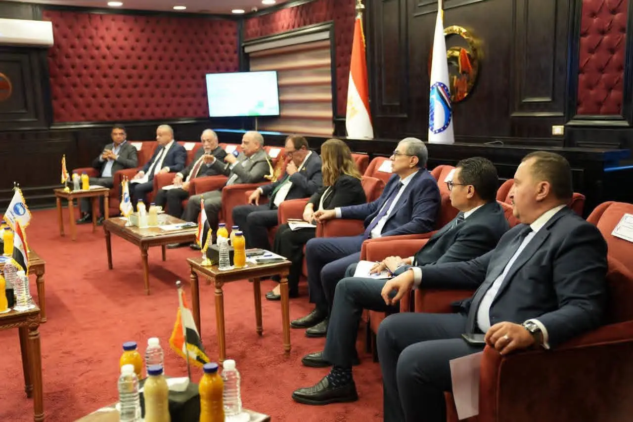 خلال لقاء بـ«مستقبل وطن».. وزير الكهرباء يزف بشرى لمستخدمي العدادات الكودية - 1000724963
