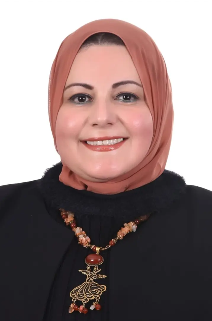بعد إدانتها في قضية سرقة كتاب.. هل تستقيل وزيرة الثقافة لرفع الحرج عن الحكومة؟