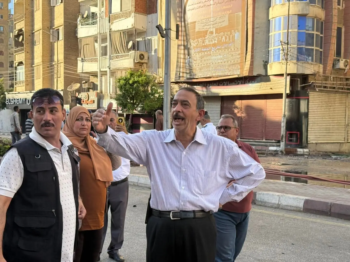 السيطرة على حريق برج معهد الاتصالات بسوهاج ونقل 6 مصابين للمستشفى