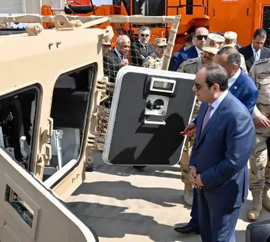 الرئيس السيسي و12 عامًا من الإنجازات.. طفرة غير مسبوقة في قطاع الصناعة