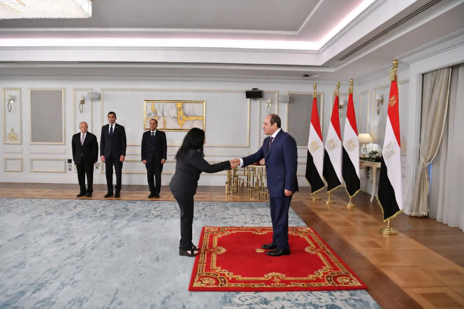 نجوى الألفي: تكريم الرئيس للمنتخب يؤسس لمرحلة جديدة في الرياضة المصرية - 1000735528