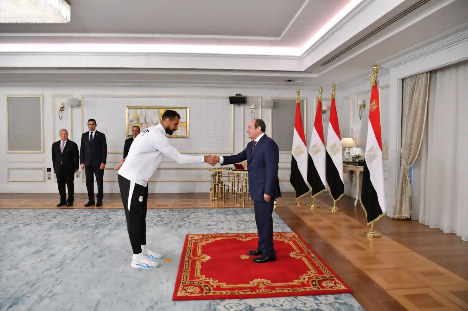 نجوى الألفي: تكريم الرئيس للمنتخب يؤسس لمرحلة جديدة في الرياضة المصرية - 1000735539