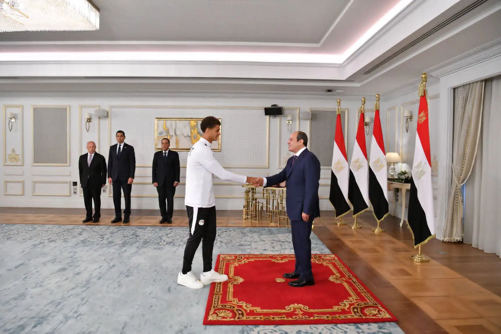 نجوى الألفي: تكريم الرئيس للمنتخب يؤسس لمرحلة جديدة في الرياضة المصرية - 1000735542