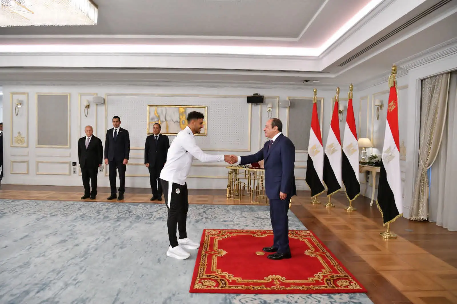 نجوى الألفي: تكريم الرئيس للمنتخب يؤسس لمرحلة جديدة في الرياضة المصرية - 1000735556