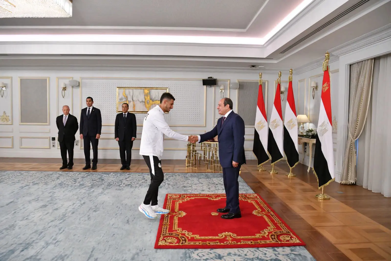 نجوى الألفي: تكريم الرئيس للمنتخب يؤسس لمرحلة جديدة في الرياضة المصرية - 1000735558