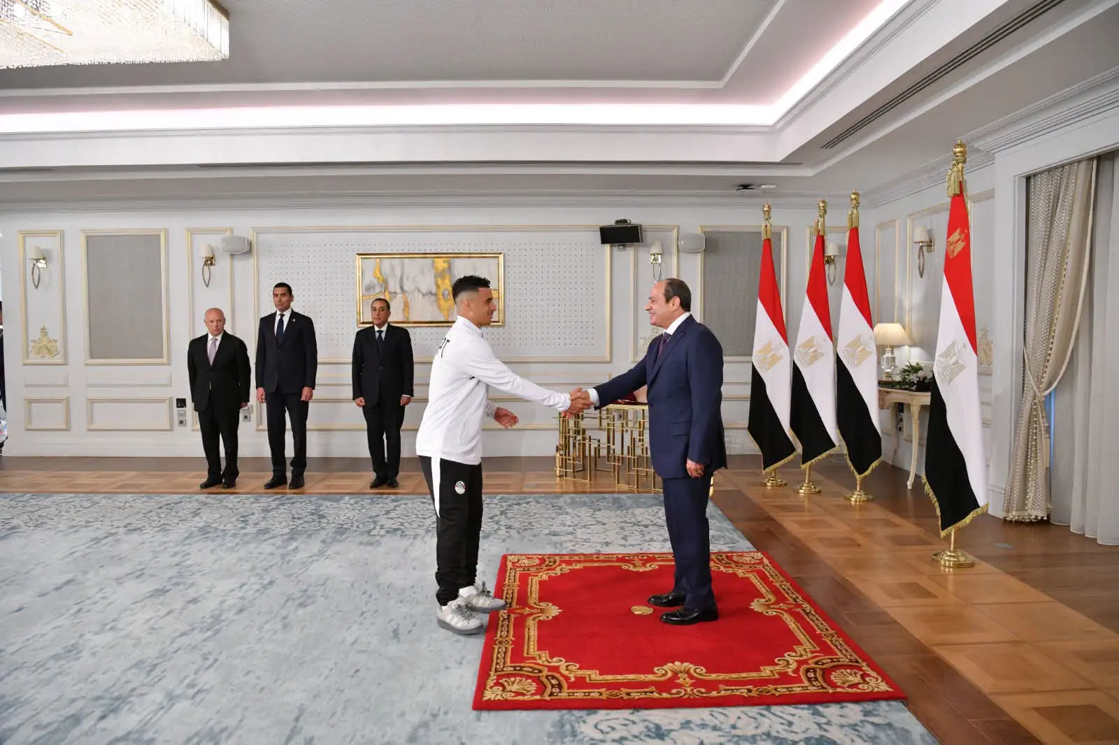 نجوى الألفي: تكريم الرئيس للمنتخب يؤسس لمرحلة جديدة في الرياضة المصرية - 1000735560