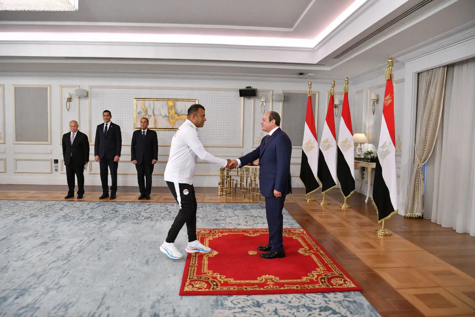 نجوى الألفي: تكريم الرئيس للمنتخب يؤسس لمرحلة جديدة في الرياضة المصرية - 1000735574