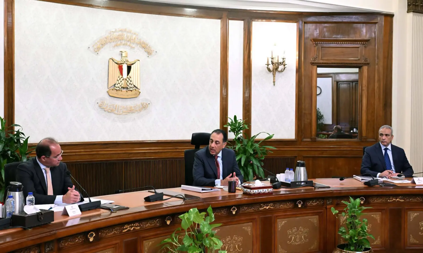 رئيس الوزراء يتابع مستجدات الموقف التنفيذي لمشروعات الطاقة الجديدة والمتجددة