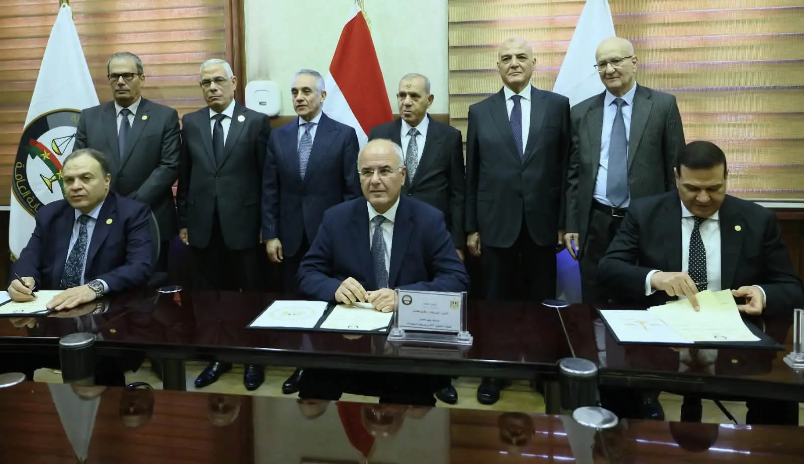 وزير العدل يشهد توقيع بروتوكول للربط الإلكتروني بين النيابة ومحاكم الجنايات