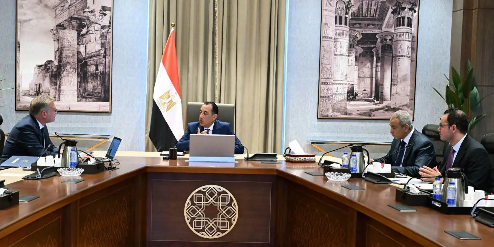 101 بئر جديدة في 2026.. وزير البترول يستعرض خطة زيادة الإنتاج أمام رئيس الوزراء
