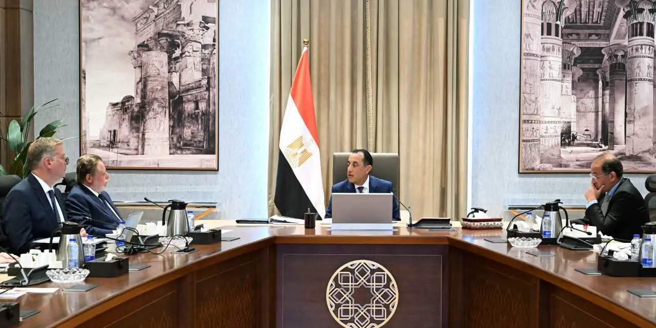 مدبولي يتابع خطة تعزيز المخزون الاستراتيجي من المنتجات البترولية