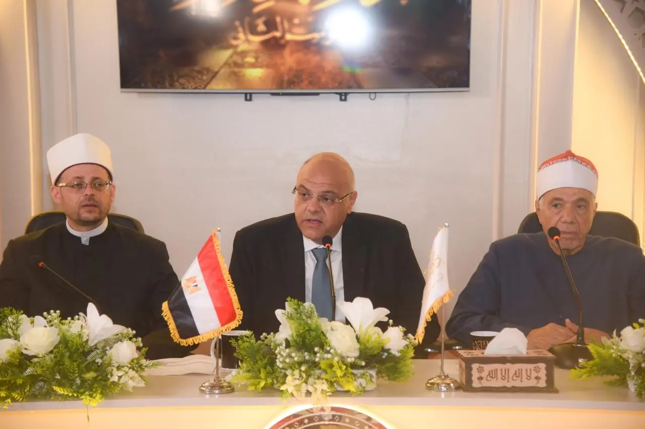 محافظ الإسكندرية يشهد انطلاق فعاليات الموسم الثاني من مسابقة "دولة التلاوة" بمسجد سيدي أبي العباس المرسي - 1000739931