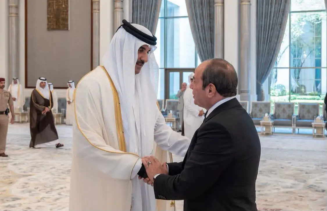 الرئيس السيسي يعود إلى أرض الوطن بعد زيارتين أخويتين إلى قطر والبحرين