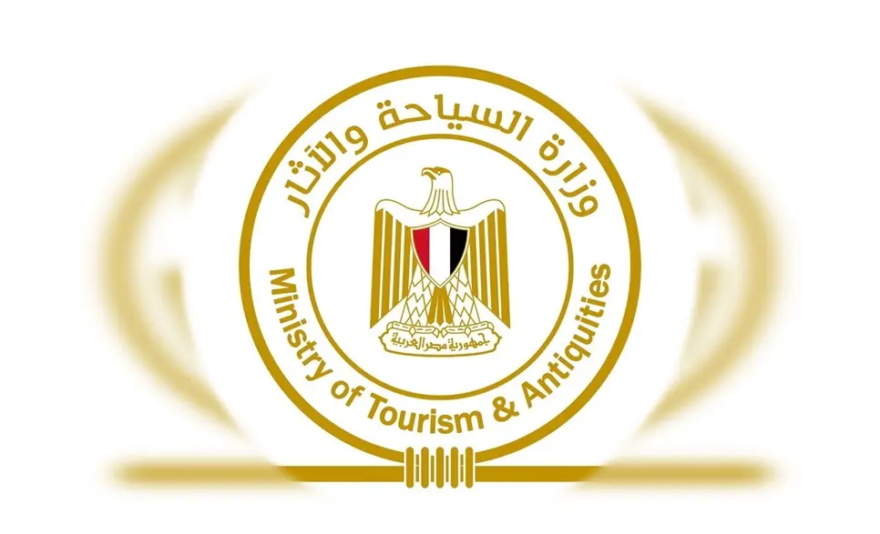 يفتتح وزير السياحة والآثار قبة ضريح السلطان قايتباي الأثرية في حي الجمالية، وذلك اليوم الأثنين بعد انتهاء الوزارة ممثلة في المجلس الأعلى للآثار من أعمال ترميمها بالتعاون مع سفارة الولايات المتحدة الأمريكية بالقاهرة
