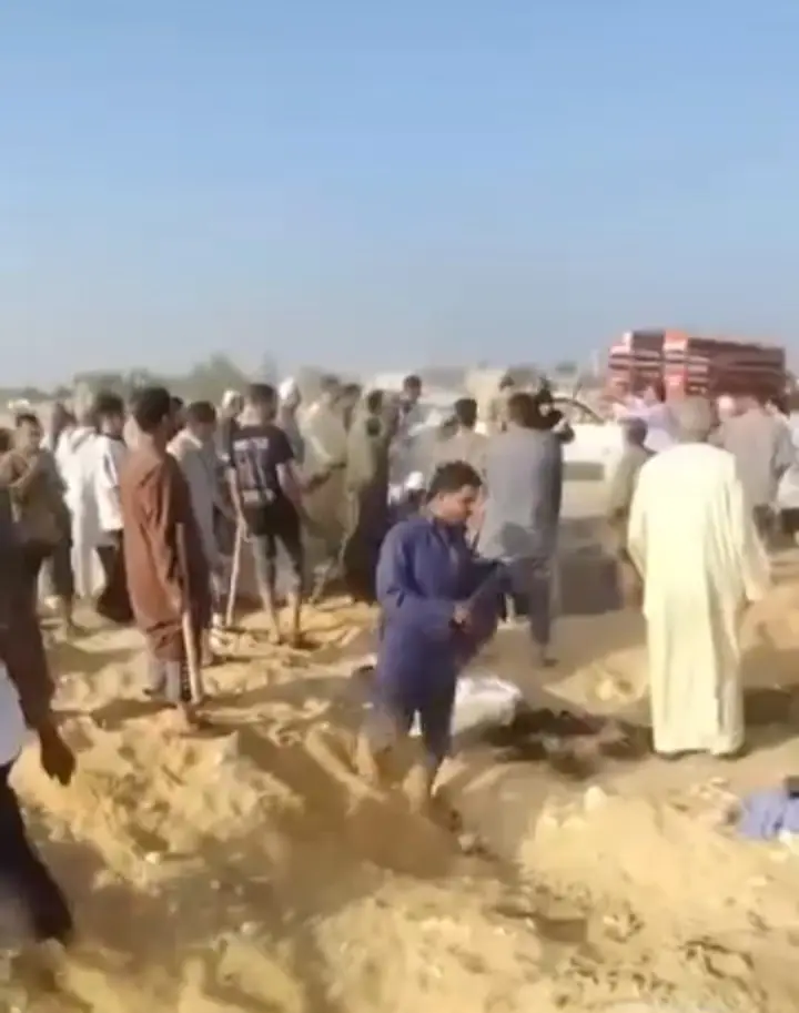 جنازة تتحول إلى ساحة اشتباكات في بني سويف