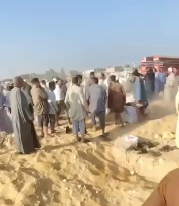 جنازة تتحول إلى ساحة اشتباكات في بني سويف