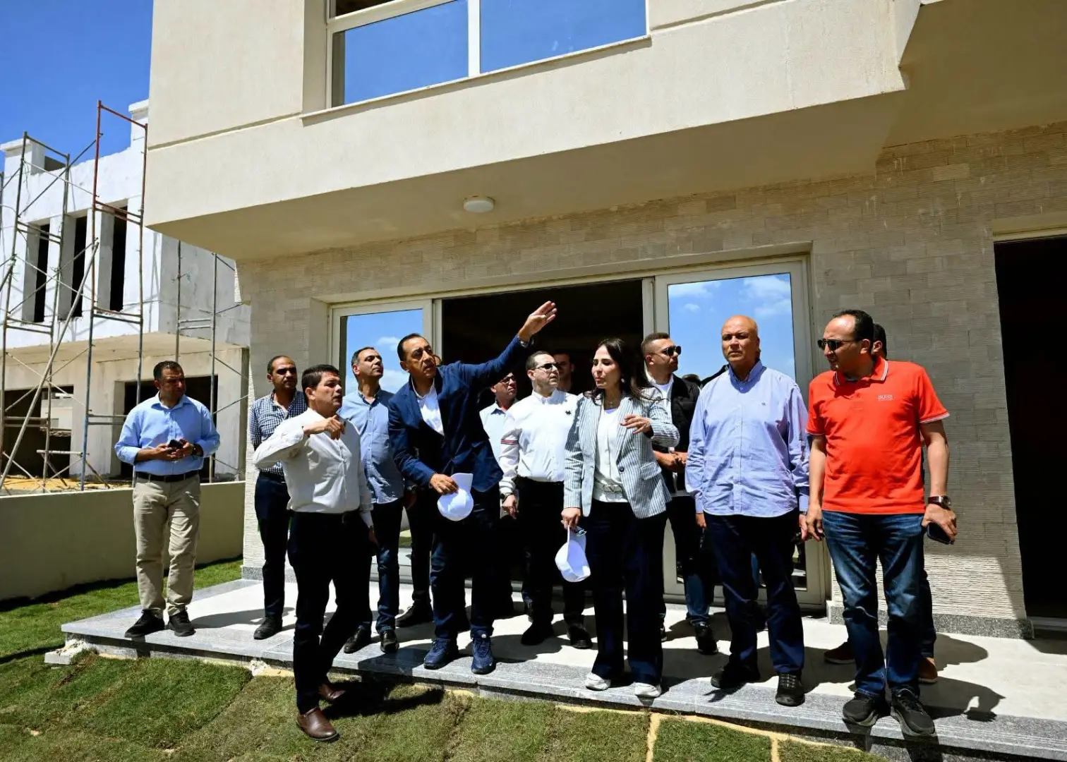 1183 وحدة سكنية وبنية متكاملة.. مدبولي يتابع مشروعًا سياحيًا واعدًا بمارينا العلمين