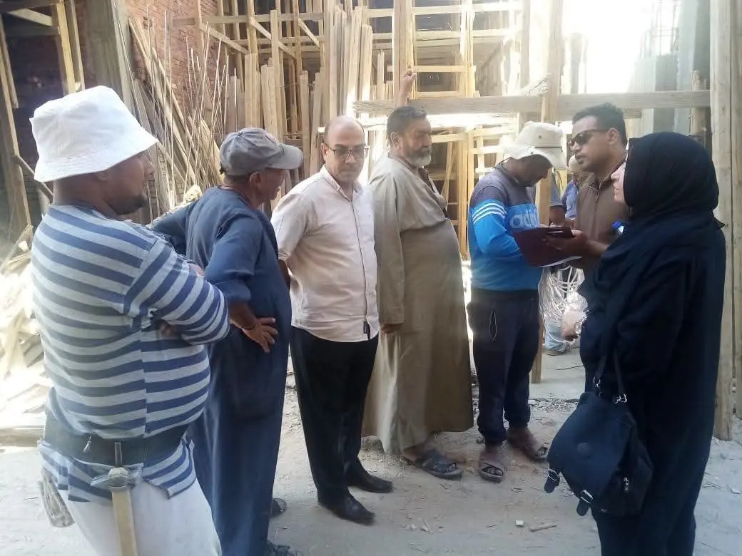 الأقصر تشدد الرقابة على المنشآت لضمان حقوق العمال وتطبيق قانون العمل الجديد