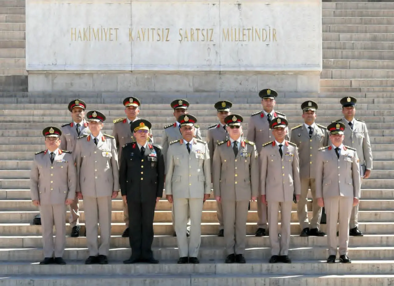 زيارة رسمية لوزير الدفاع إلى تركيا