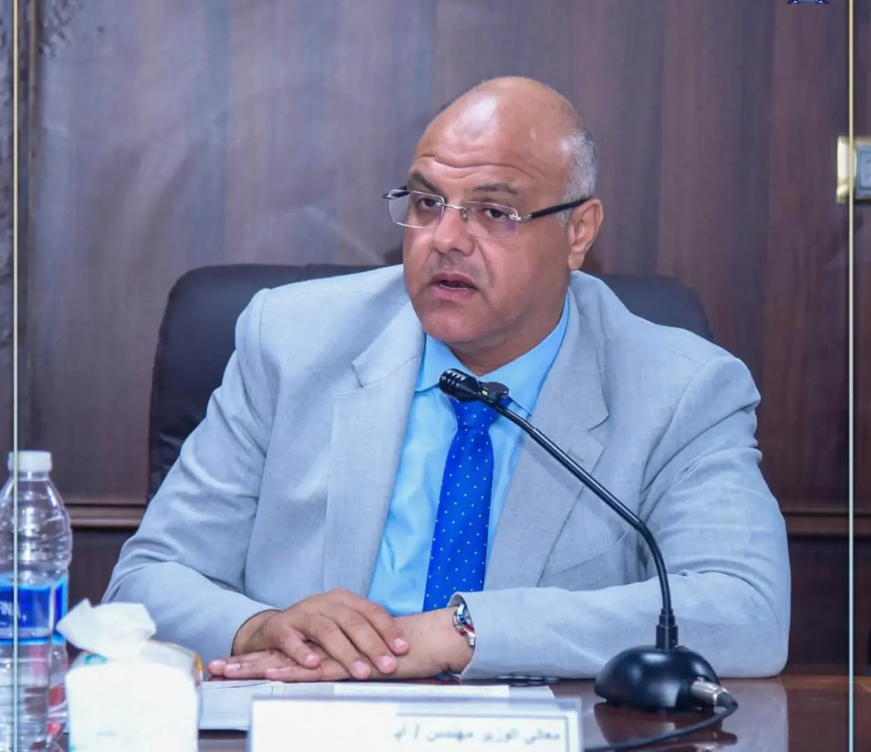 محافظ الإسكندرية ونائب وزير الصحة يكرّمان 55 قابلة لدعم صحة الأم والطفل