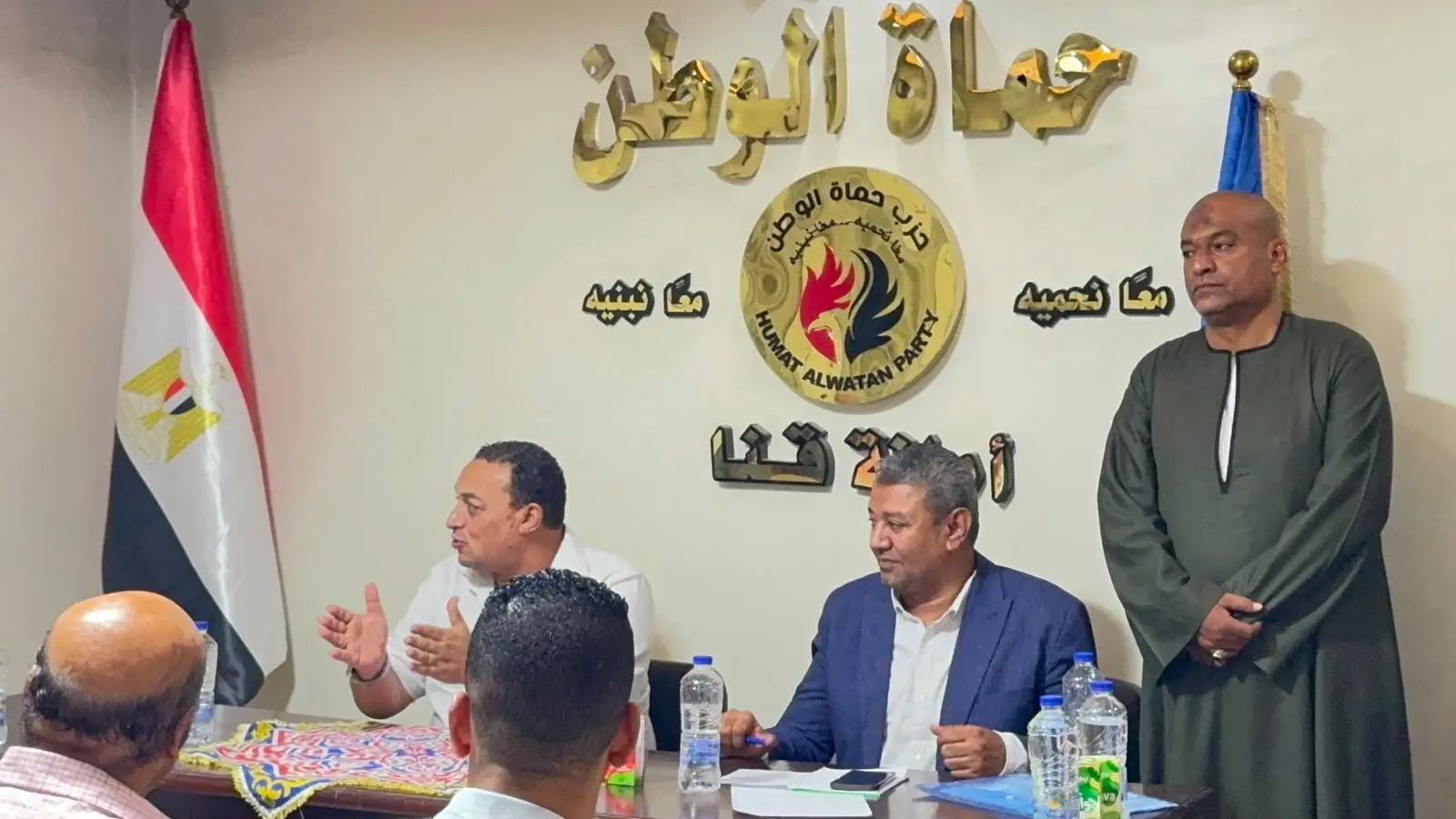 أمانة بندر قنا بحزب حماة الوطن تعقد أول اجتماع تنظيمي عقب تشكيلها الجديد