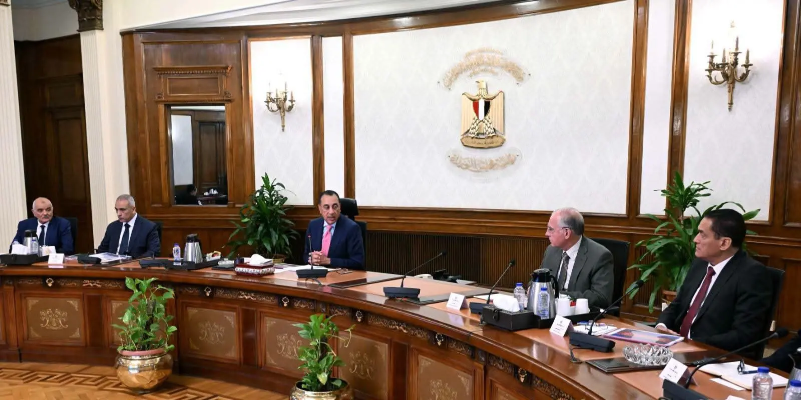رئيس الوزراء يتابع إنشاء مجمع صناعي للأطراف الصناعية والأجهزة التعويضية