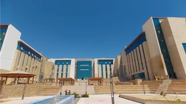 يبحث طلاب الثانوية العامة عن مصروفات الجامعات الأهلية الأمر الذي جعلها الأكثر بحثاً عبر مؤشرات جوجل خاصة مع ظهور نتيجة الثانوية العامة 2026.