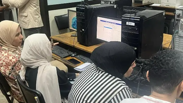 موعد المرحلة الأولى لتنسيق الجامعات، أعلنت وزارة التعليم العالي والبحث العلمي، عن انطلاق المرحلة الأولى لتنسيق القبول بالجامعات والمعاهد للعام الجامعي 2026/2027، من خلال موقع التنسيق الإلكتروني الرسمي، وذلك خلال الفترة من يوم الأربعاء الموافق ٥-٨-٢٠٢٦ وحتى يوم الأحد الموافق ٩-٨-٢٠٢٦ وفقًا للحد الأدنى وعدد الطلاب كما يلي: