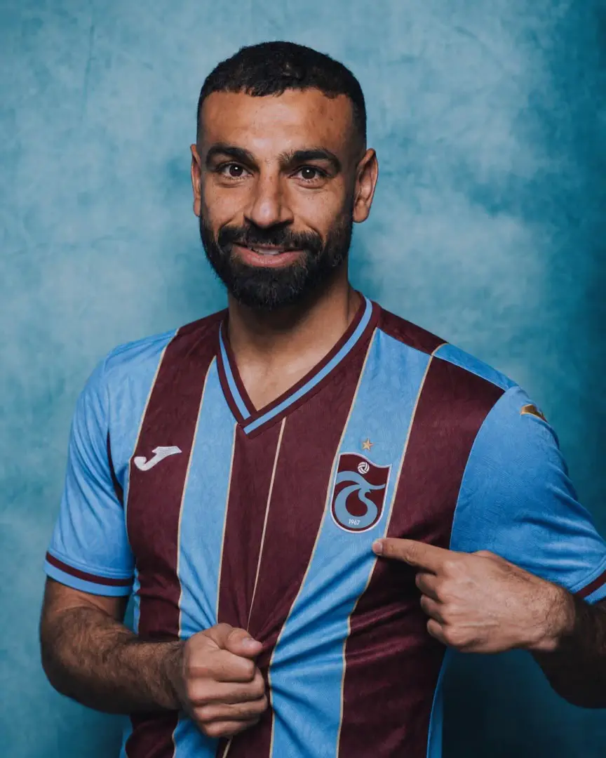 بعد اقتراب محمد صلاح للانضمام له.. القنوات الناقلة لمباريات طرابزون سبور التركي