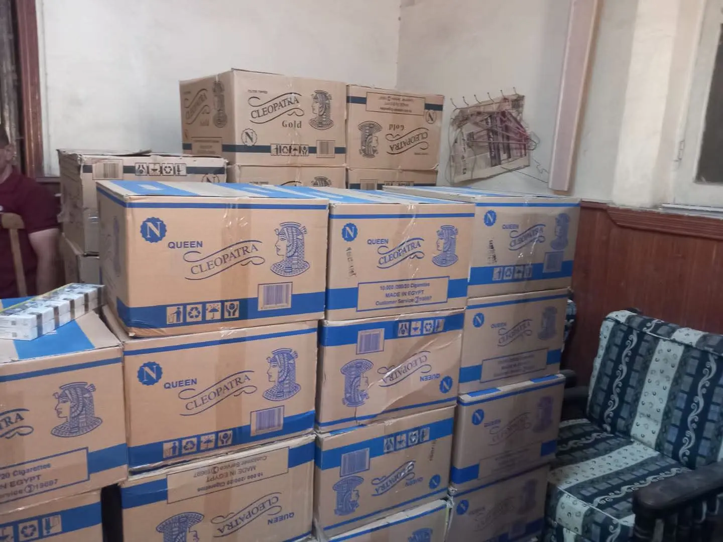 إحباط تهريب 18 ألف علبة سجائر قبل طرحها في السوق السوداء بالغربية